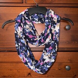 Charlotte Russe Multicolor Patterned Scarf